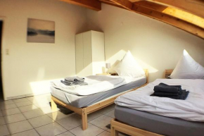 Workers Apartment- three room apartment with kitchen and wifi